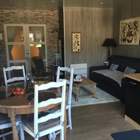 Sweet Home, De Tourisme 公寓