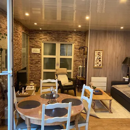 Sweet Home, De Tourisme 埃塔普勒